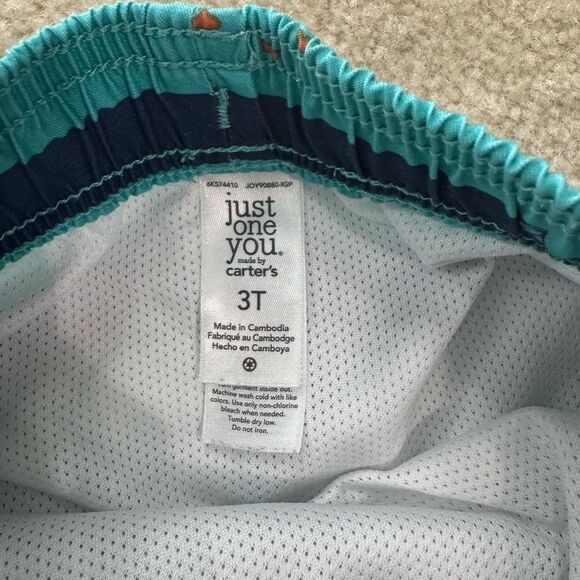 Toddler Boys Carters Swim Shorts 3T - Picture 2 of 4